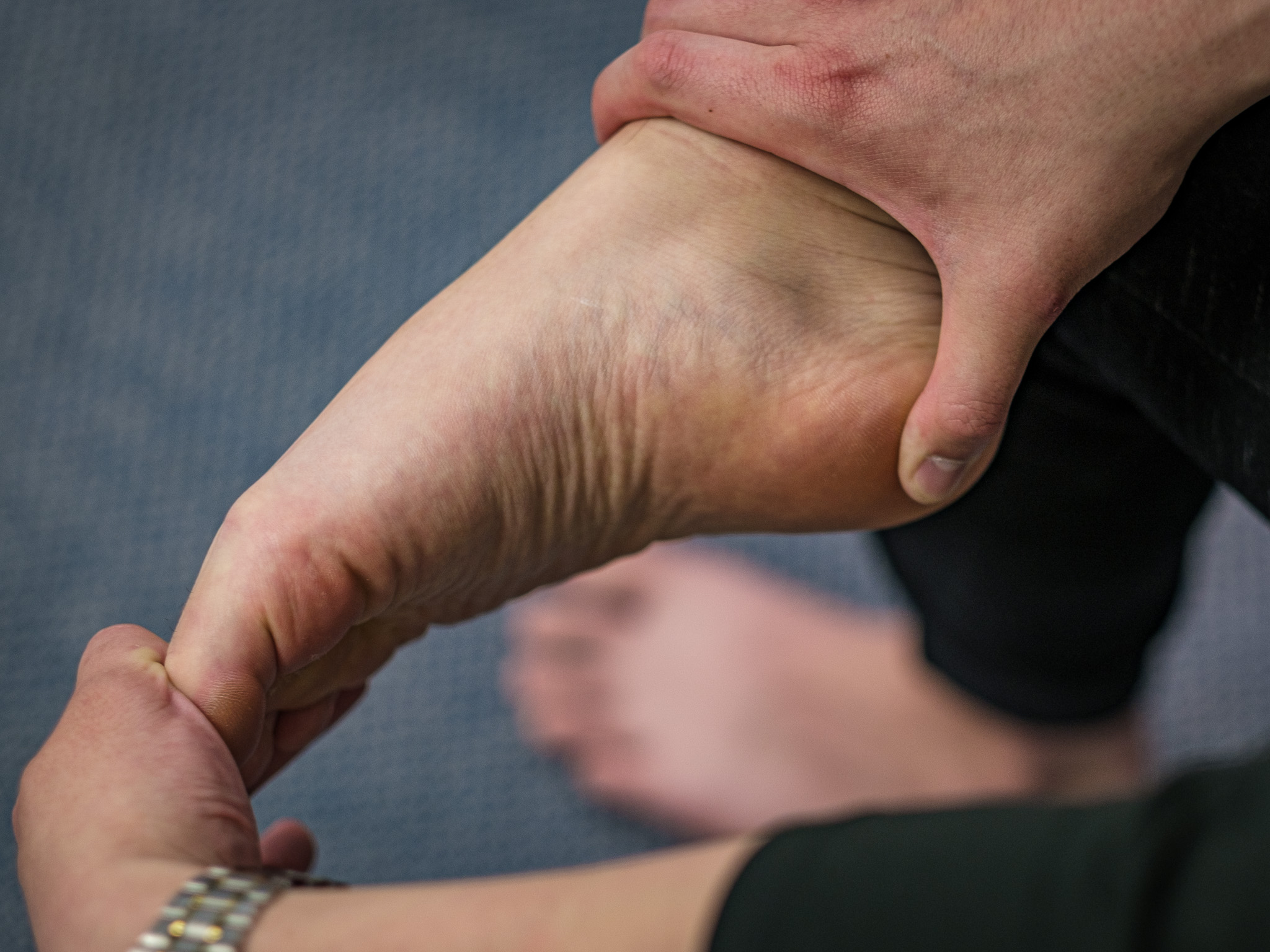 Toe Extensor Stretch